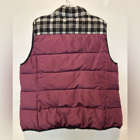 Ruff Hewn Burgundy Puffer Vest with Plaid Collar - Picture 7 of 9